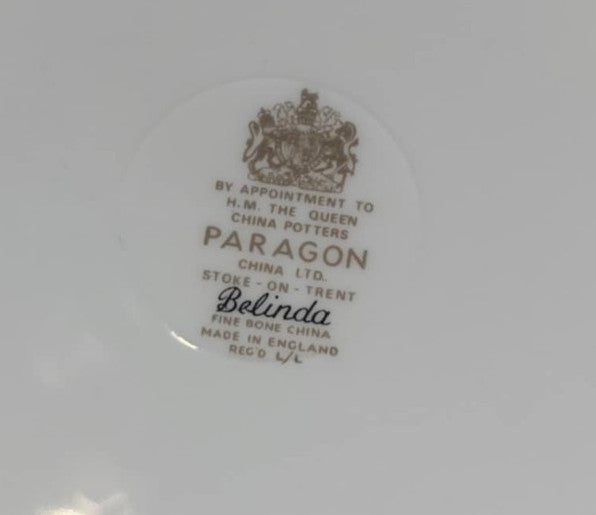 Paragon "Belinda" Small Bone China Tea Pot - 1 pint (550 ml) - 14 cm (5.5") tall