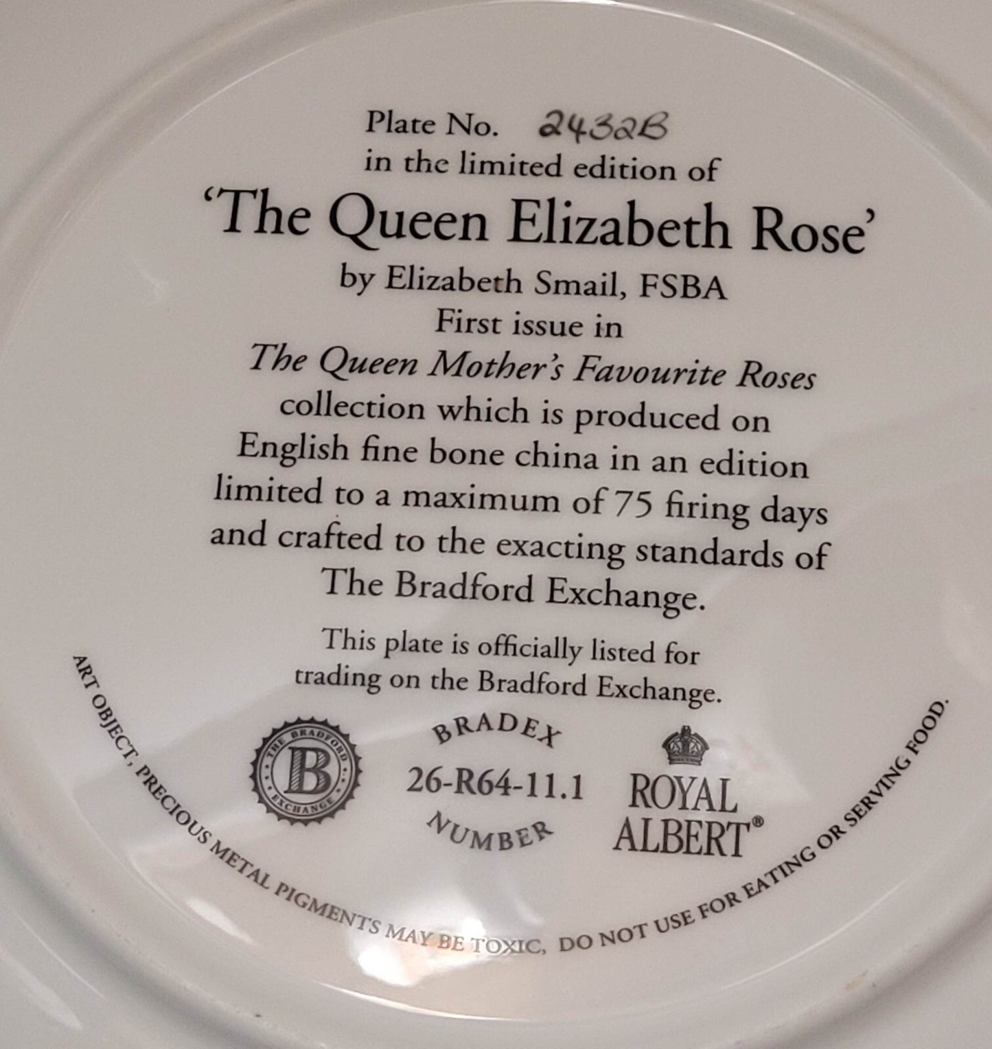 Royal Albert bone China Decorative Plate The Queen Elizabeth Rose