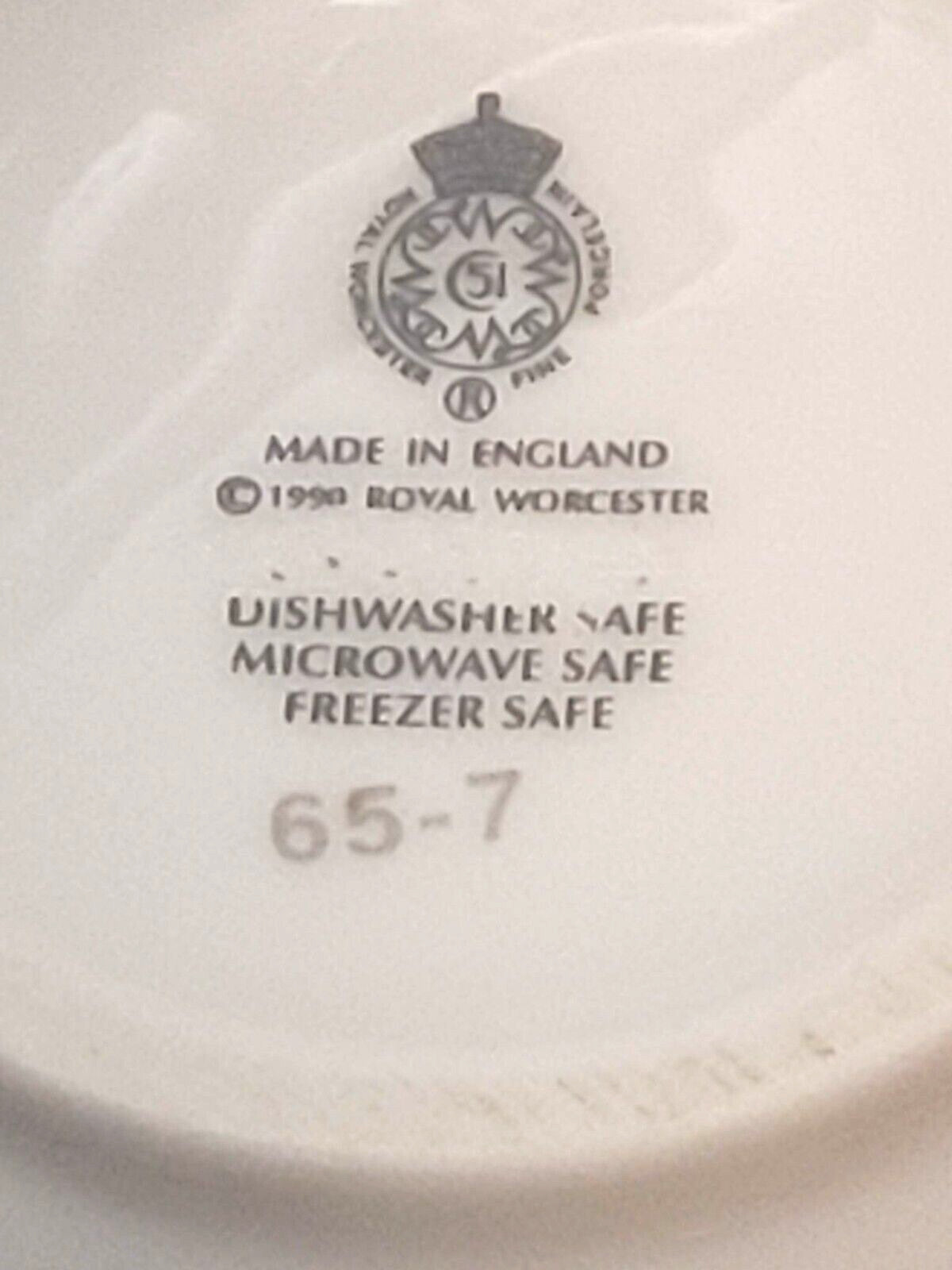 Royal Worcester POPPIES Milk Jug creamer poppy