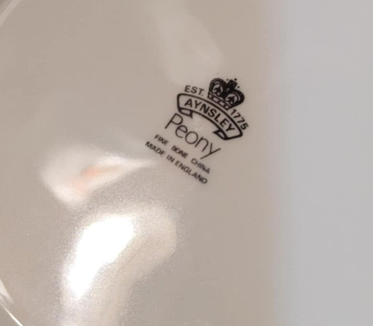 AYNSLEY  Peony rimmed soup bowl 8" bone china England