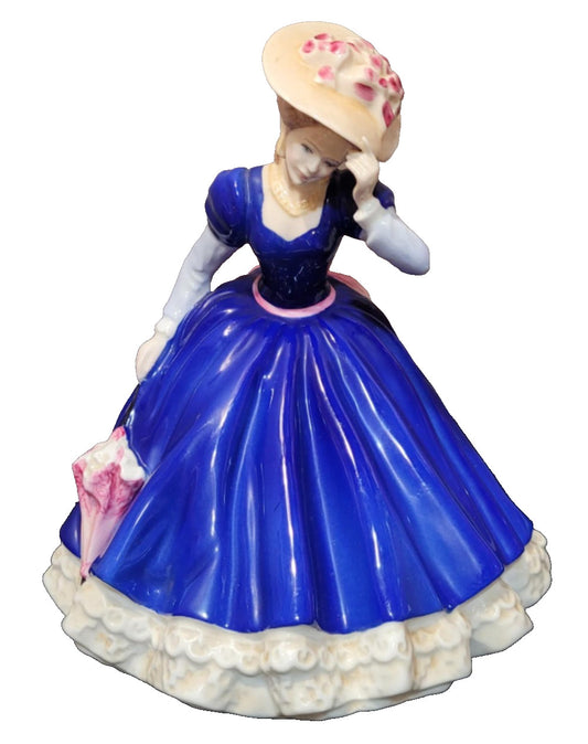 Royal Doulton Figurine  Mary  Figure of the Year 1992 - HN3375