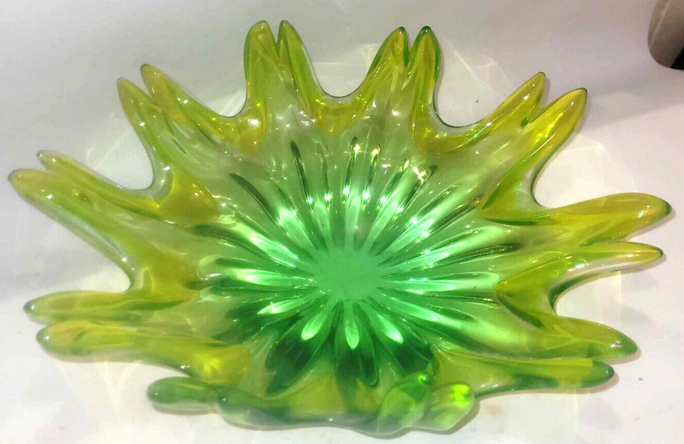 vintage Art Glass Green yellow Spiked 8" Flower Lotus Bowl Italy