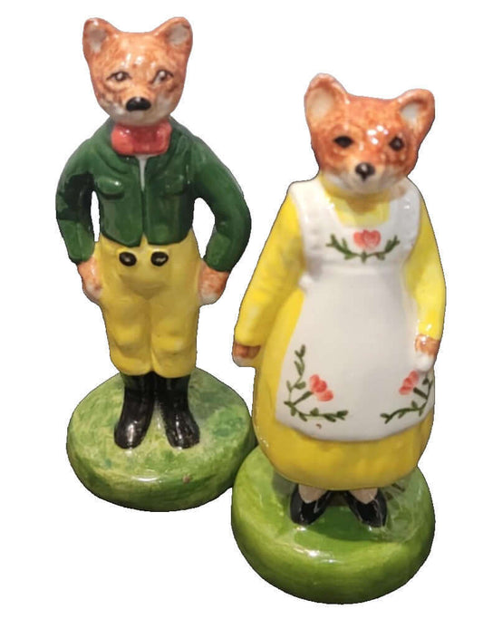 Vintage Fox Figurines by F.R. Gray & Sons – Pair, 16cm Tall