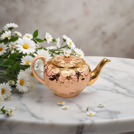 Vintage pretty pink Gold Lingard Ceramic Tea Pot England teapot