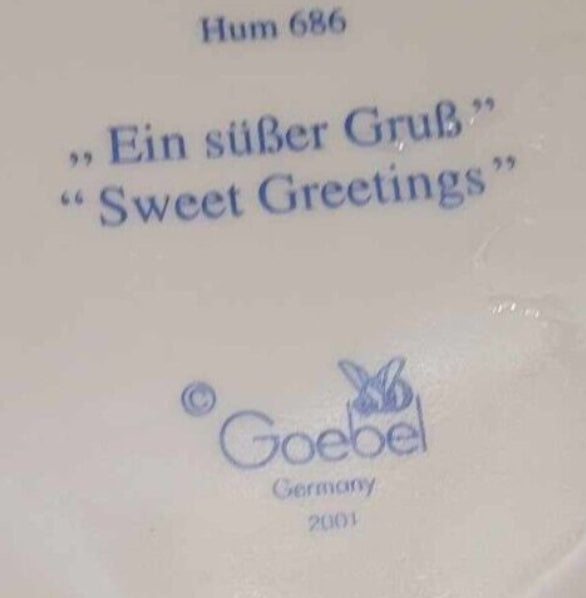 Goebel M.I. Hummel HUM 686 “Sweet Greetings” Heart Trinket Box