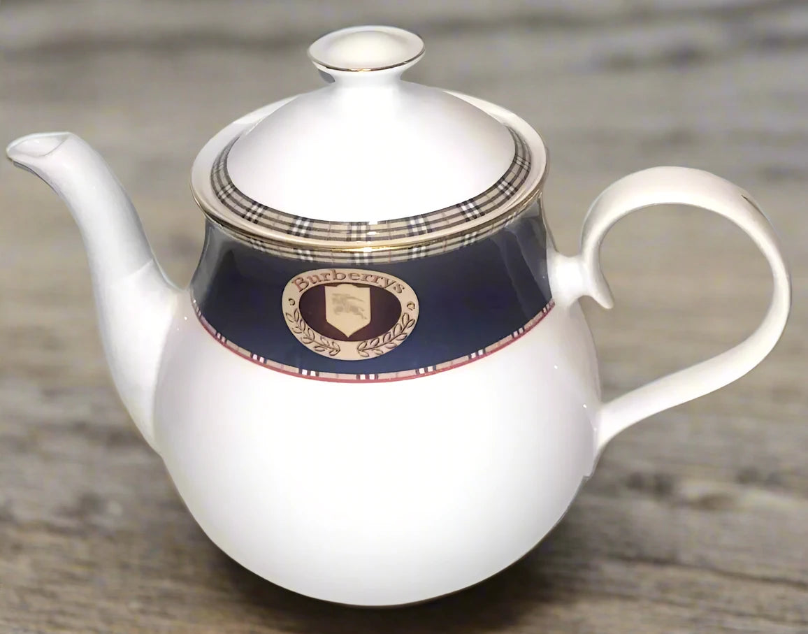 Burberry London Vintage Special Edition Tea Pot Made In England bone china