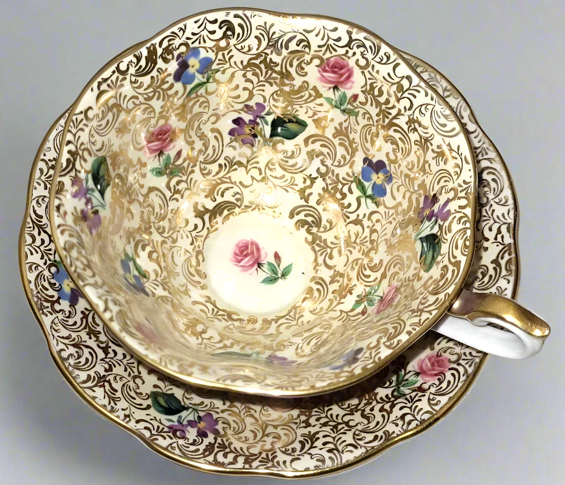 beautiful Royal Albert Princess Series Cup Saucer purple high gold chintz