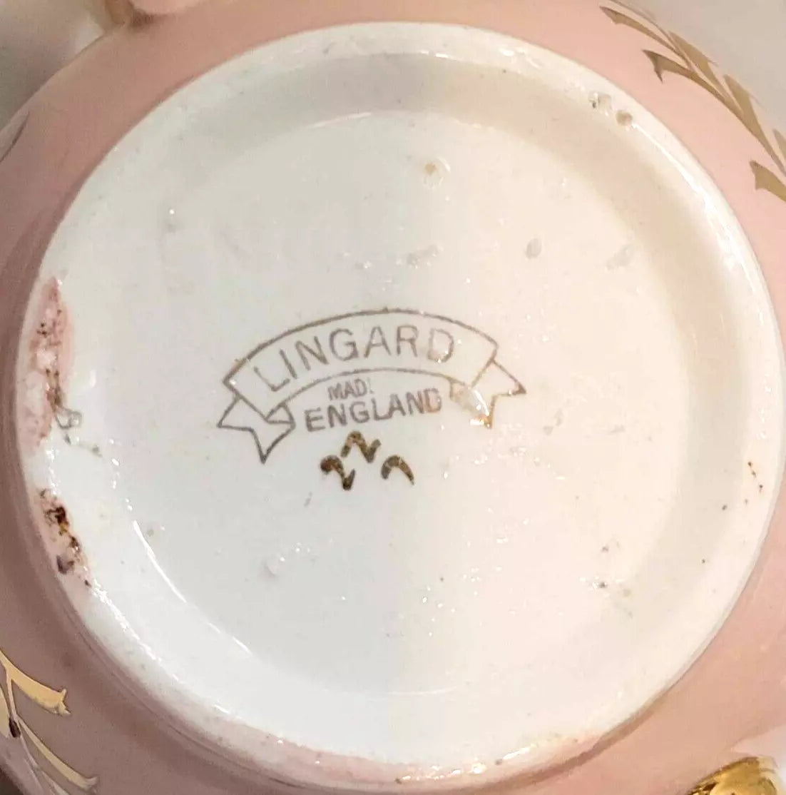 Vintage pretty pink Gold Lingard Ceramic Tea Pot England teapot