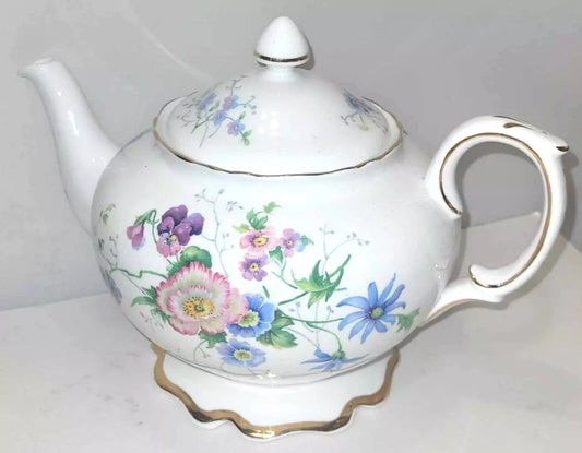beautiful rare Crown Staffordshire Englands Glory large teapot bone china