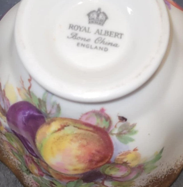 Royal Albert   tea Cup  Avon Shape Orchard Fruits Teacup Gold