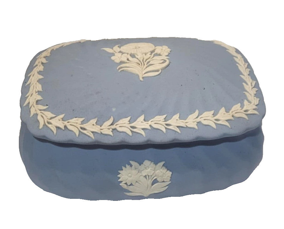 Wedgwood Jasperware blue rectangular trinket lidded box 6" floral