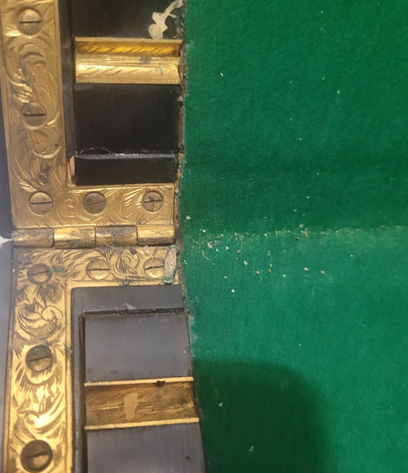 Antique Victorian Burr Walnut Writing Slope Desk Box Brass Hinges 14" & pen