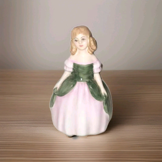 Royal Doulton Figurine Penny Hn 2338 13 cm
