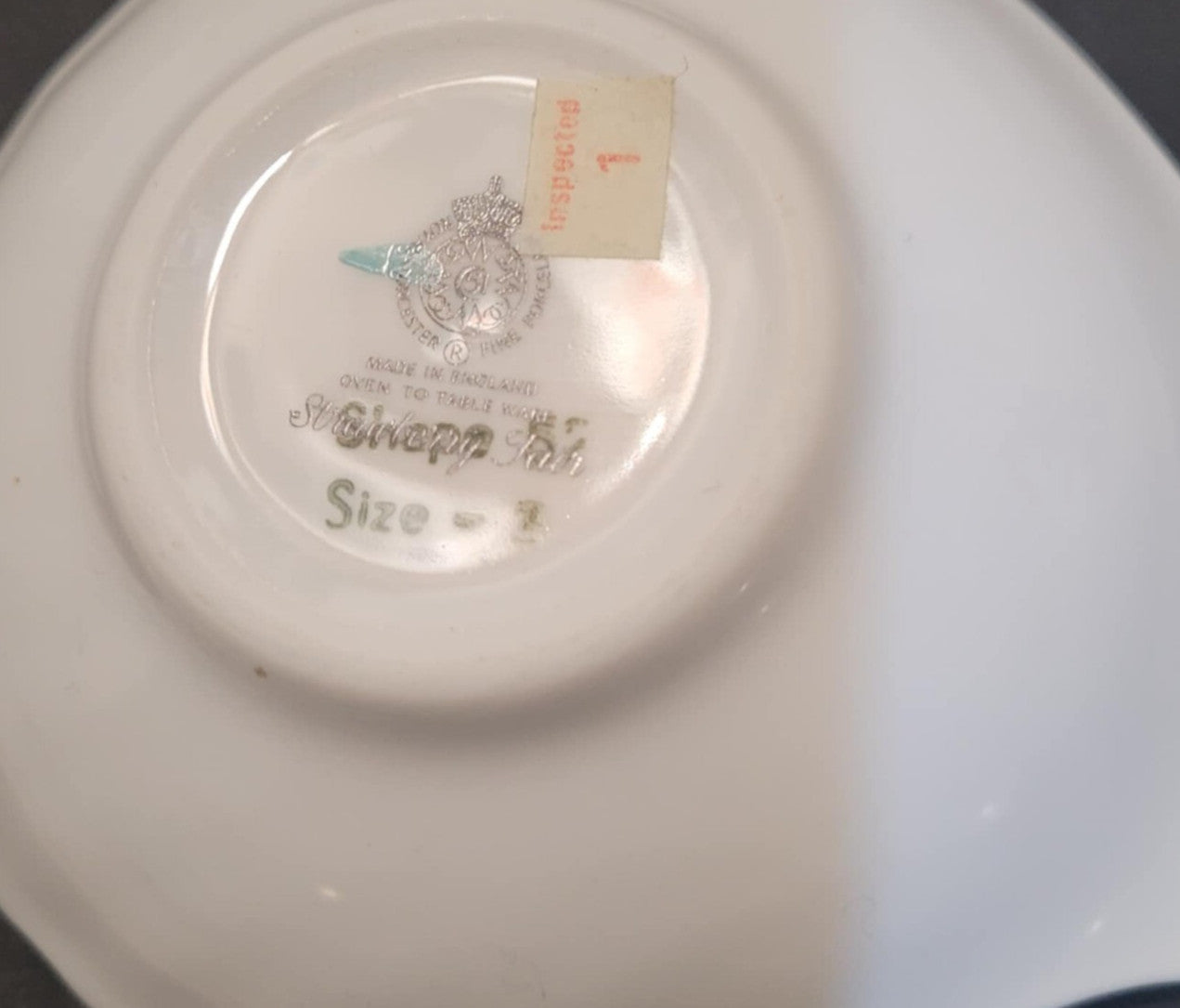 Vintage Royal Worcester strawberry fair scallops small porcelain dishes starters