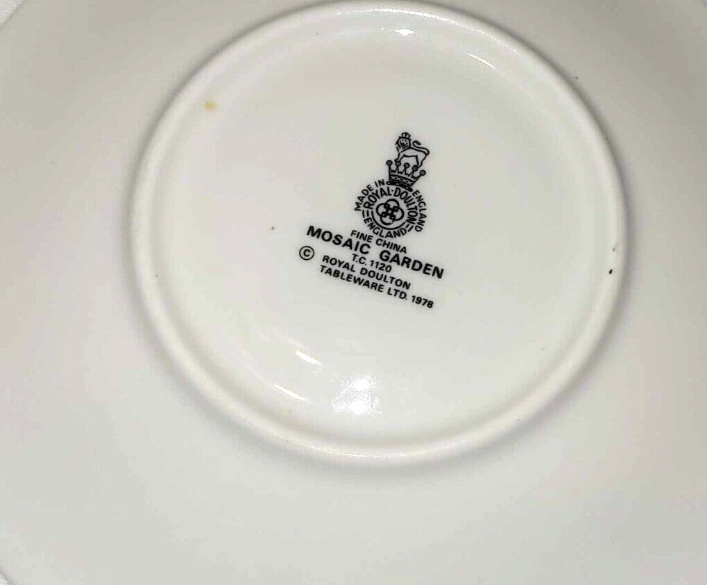 1978 Royal Doulton Mosaic Garden Serving Bowl 10”  Orange Green Floral