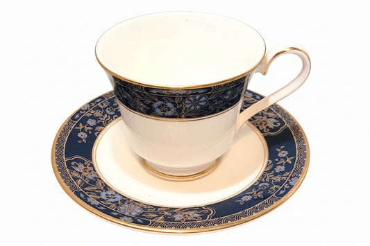 royal doulton Carlyle 