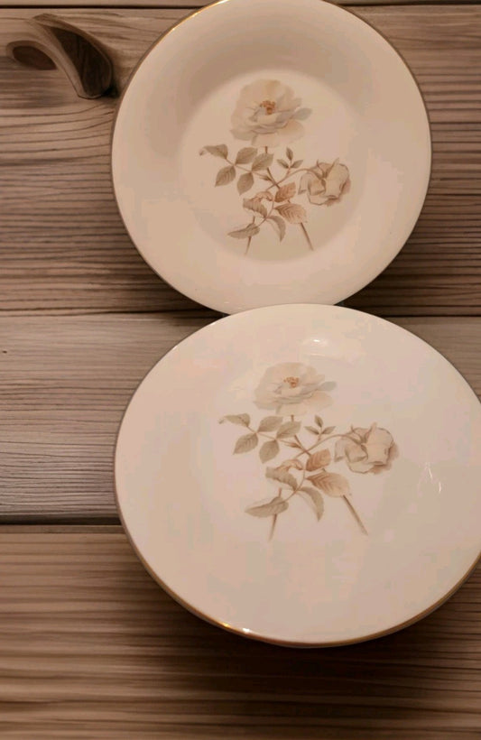 2 X ROYAL DOULTON YORKSHIRE ROSE 8" PLATES SALAD PLATES