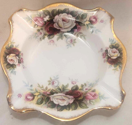 Royal Albert celebration Ashtray bone chian England