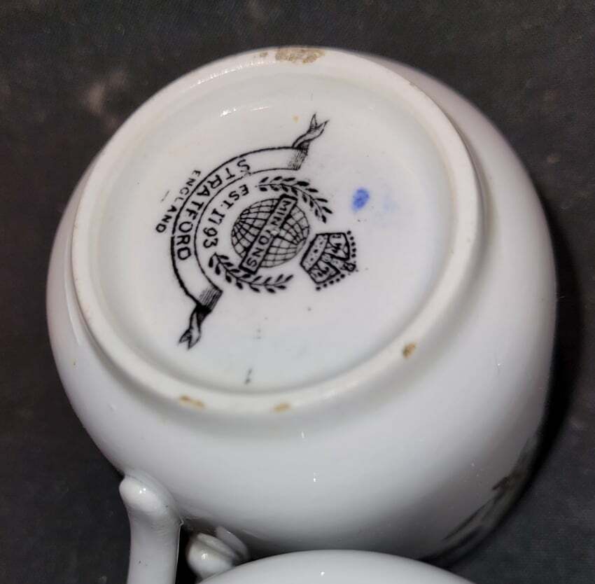 antique Minton stratford old pattern coffee cups & saucers demi tasse x4