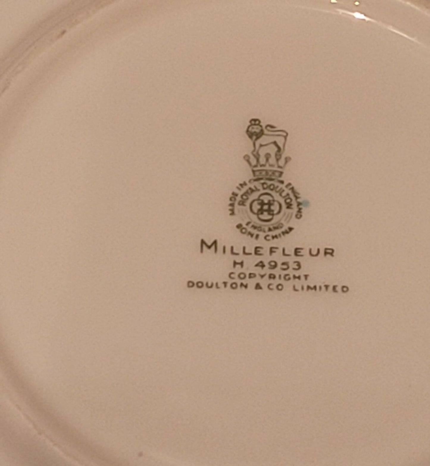 Royal Doulton Millefleur  Bone China Lidded Sugar Bowl mille fleur