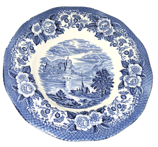 Vintage wedgwood Lochs of Scotland Loch Awe 8" rimmed bowl featuring scenic blue and white floral design.