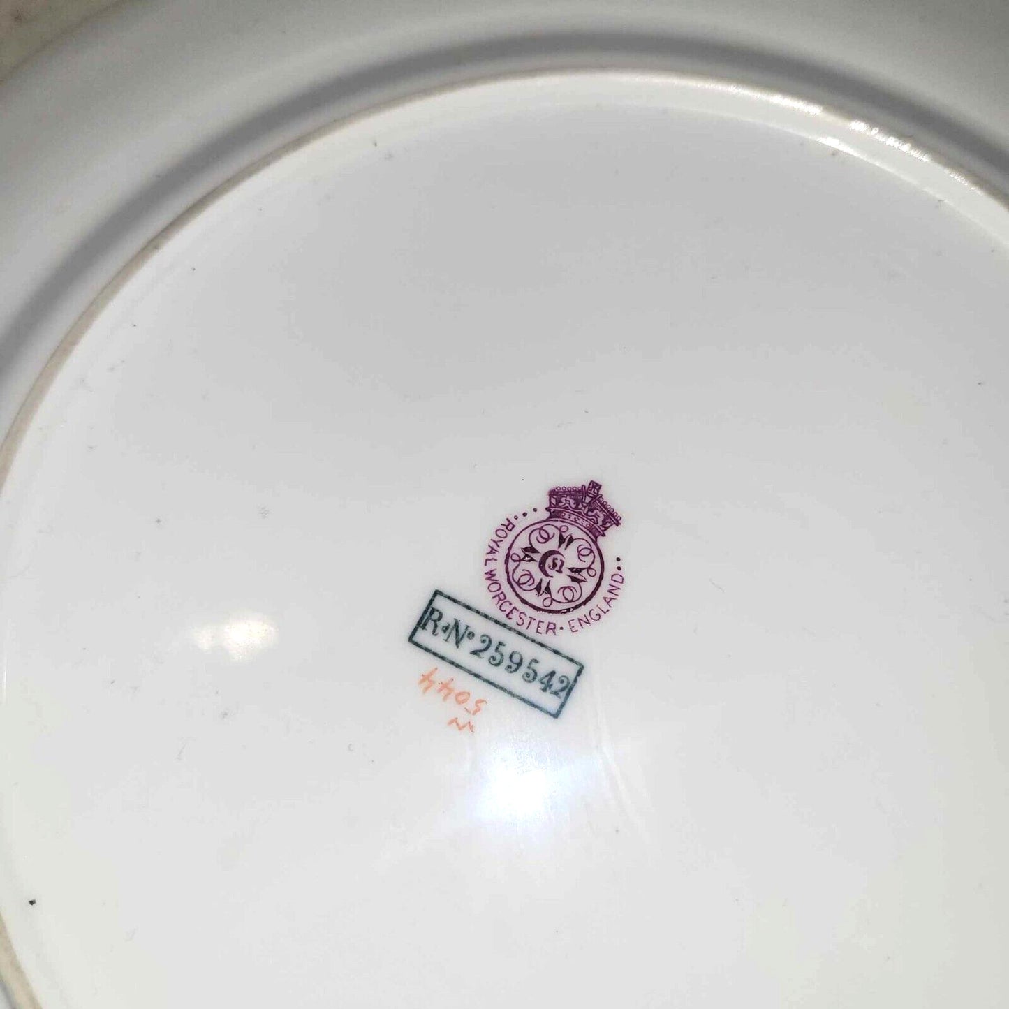 Antique Royal Worcester decorative game bird plate dated 1896 puce backstamp