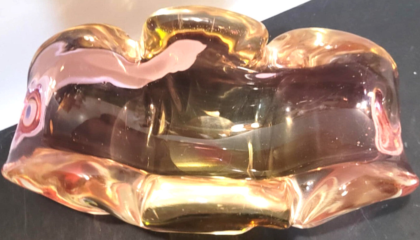 VINTAGE CHRIBSKA art glass rolled edge bowl pink yellow 8"