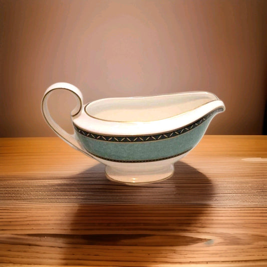 Villeroy & Boch PHILADELPHIA gravy boat sauce jug