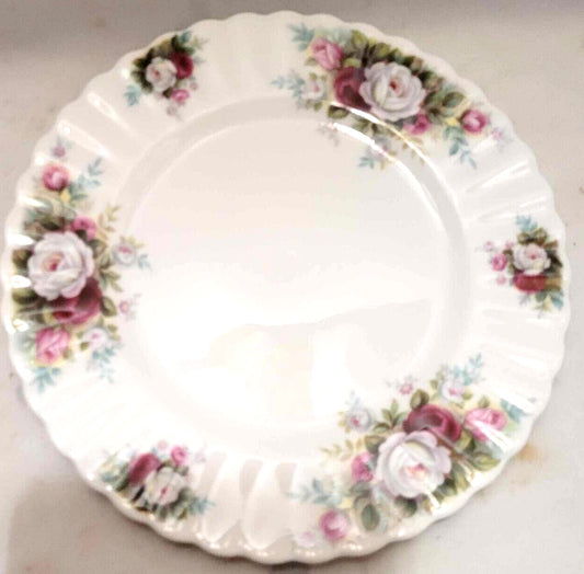 Royal Albert Celebration side Plate 7" bone china England no gold edge