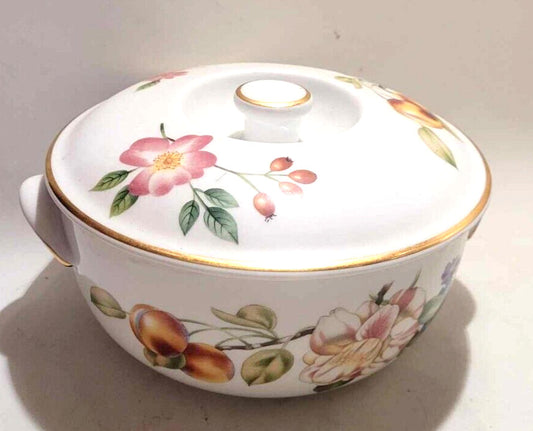 Royal Worcester Pershore  Casserole lidded tureen 8" oven to table