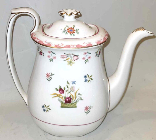 Wedgwood Bianca Williamsburg  bone china Coffee Pot with Lid