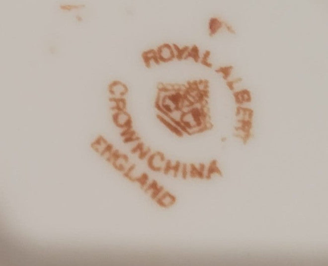 Vintage Royal Albert Heirloom crown China Open oval Sugar bowl