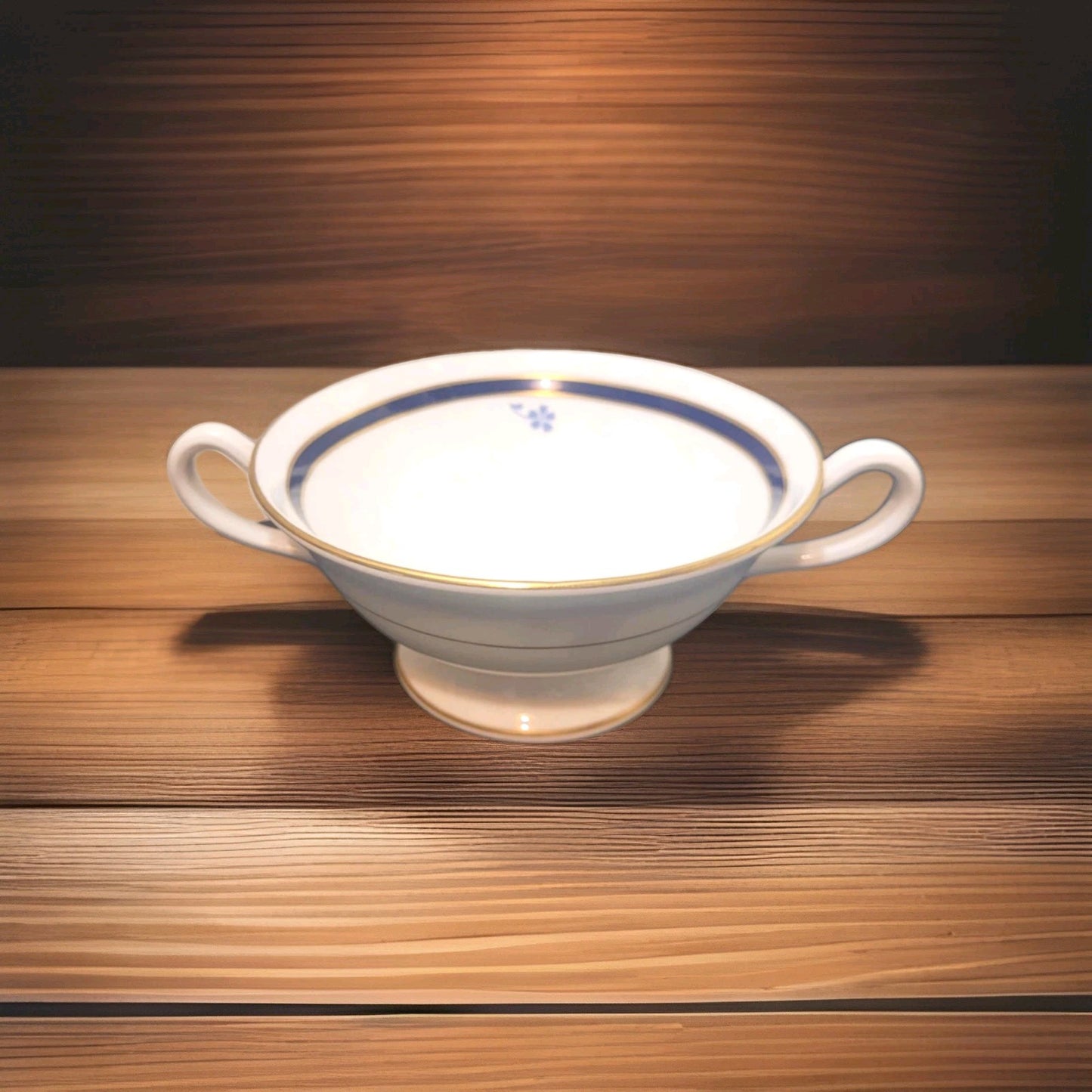 Royal Worcester Signature twin handled soup bowl coup