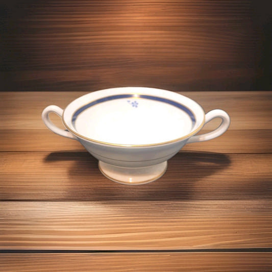 Royal Worcester Signature twin handled soup bowl coup