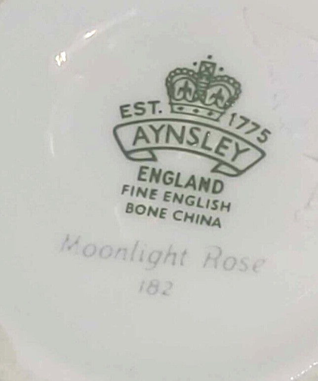 Pretty Aynsley Bone China Moonlight Rose lidded sugar bowl preserves pot