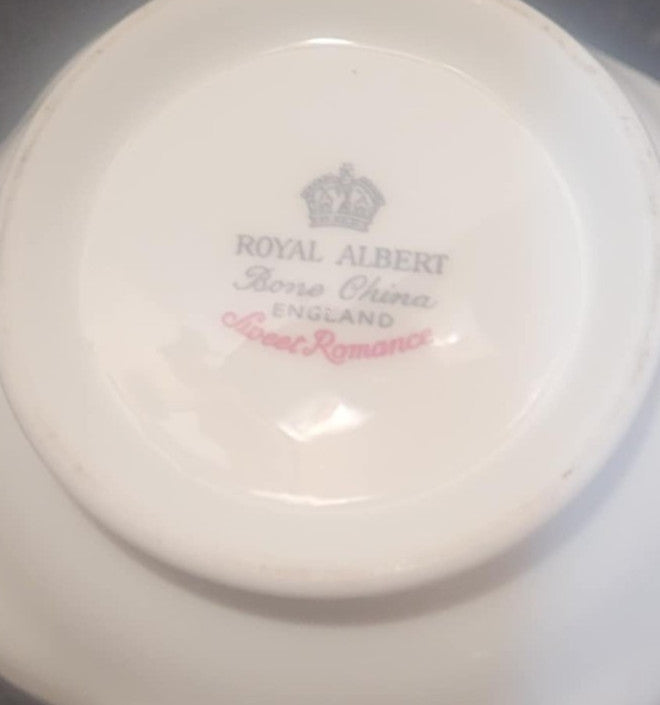 ROYAL ALBERT SWEET ROMANCE  creamer milk jug
