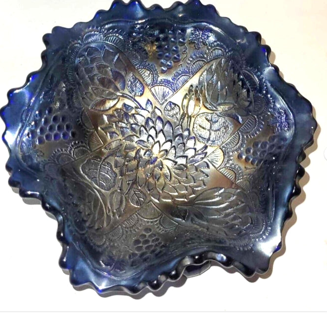Antique Amethyst Carnival Glass 3-Footed Floral & Grape Bowl – 6"