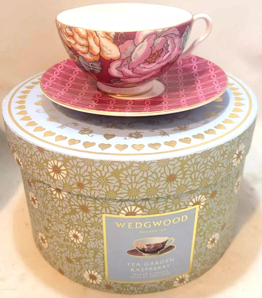 Wedgwood Cup Saucer Tea Garden Raspberry with hat box
