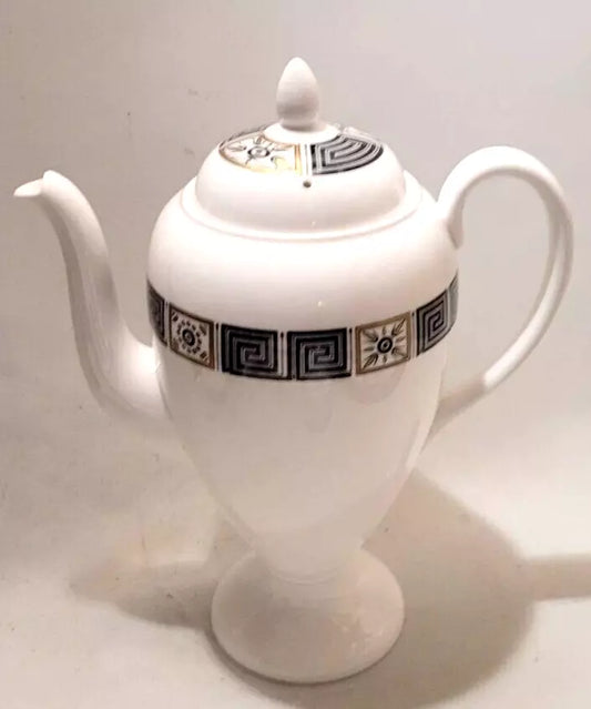 Wedgwood Asia Black R288 coffee pot bone china England